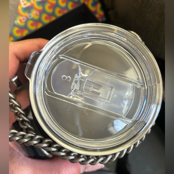 Authentic KURT GEIGER LONDON Leather wine sleeve crossbody w portable - Picture 6 of 15